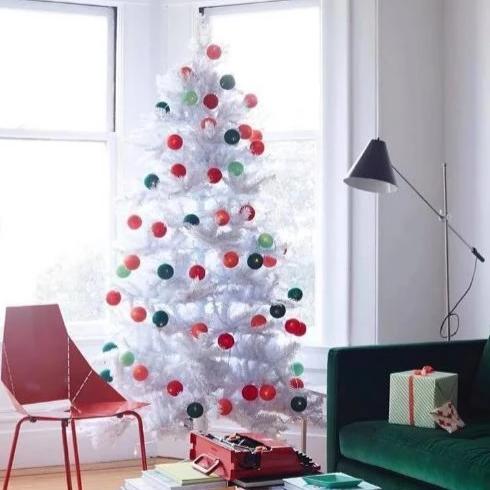 Christmas tree lights